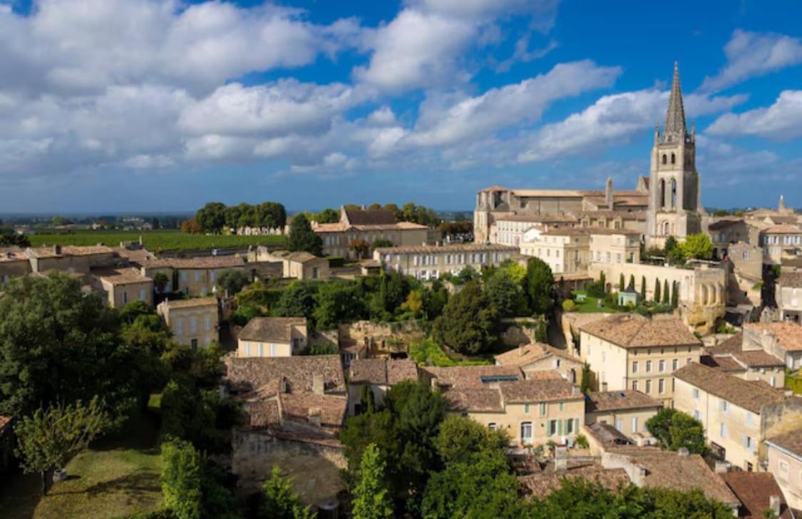 Chambre Zen Saint-Medard-de-Guizieres Ngoại thất bức ảnh
